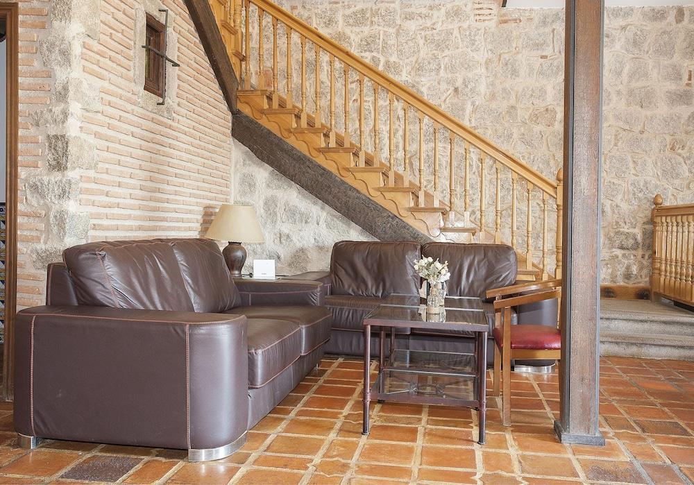 Hostal Las Paneras Avila Exterior photo